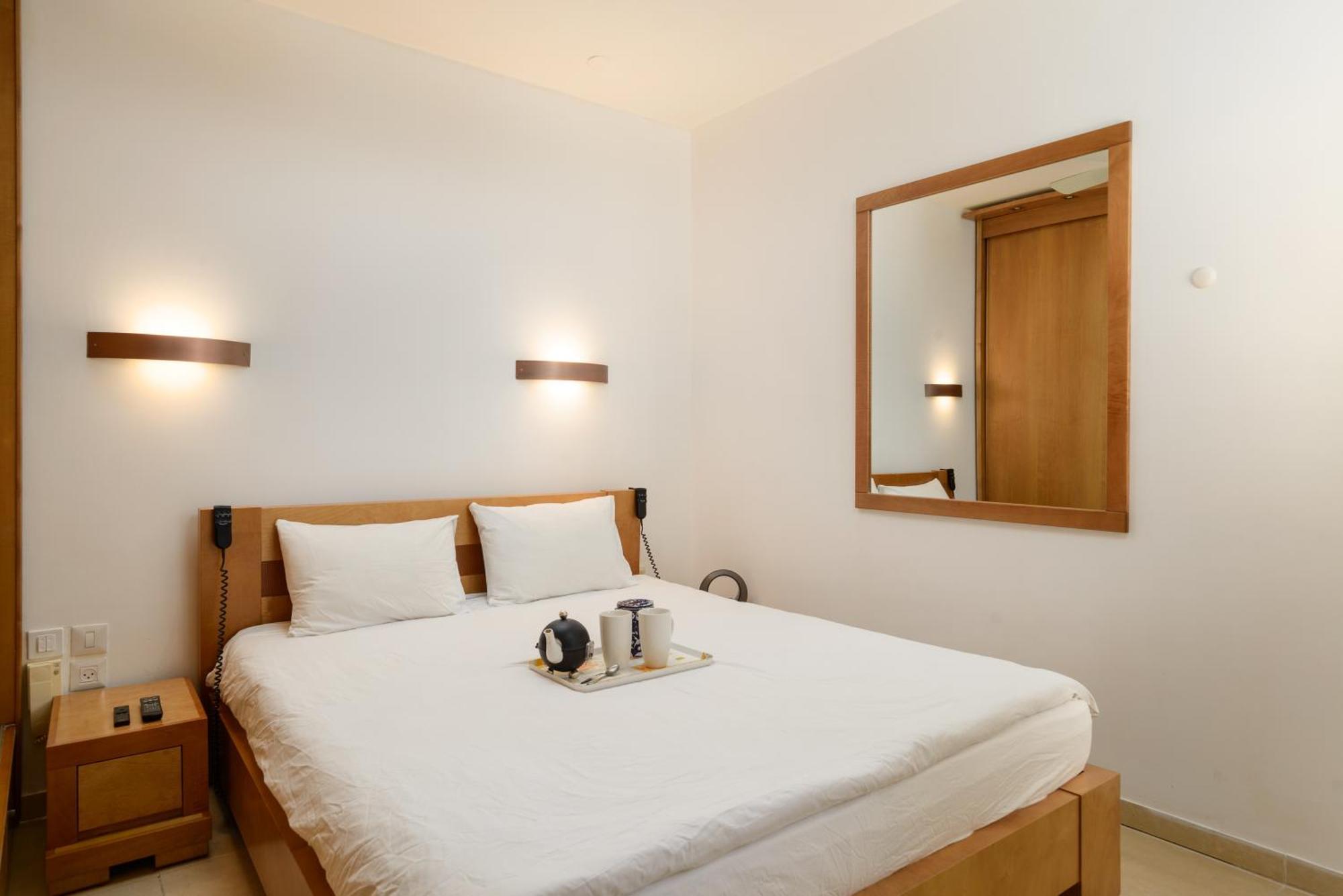 Cosy 1Br Near Beach By Feelhome Tel Aviv Exteriör bild